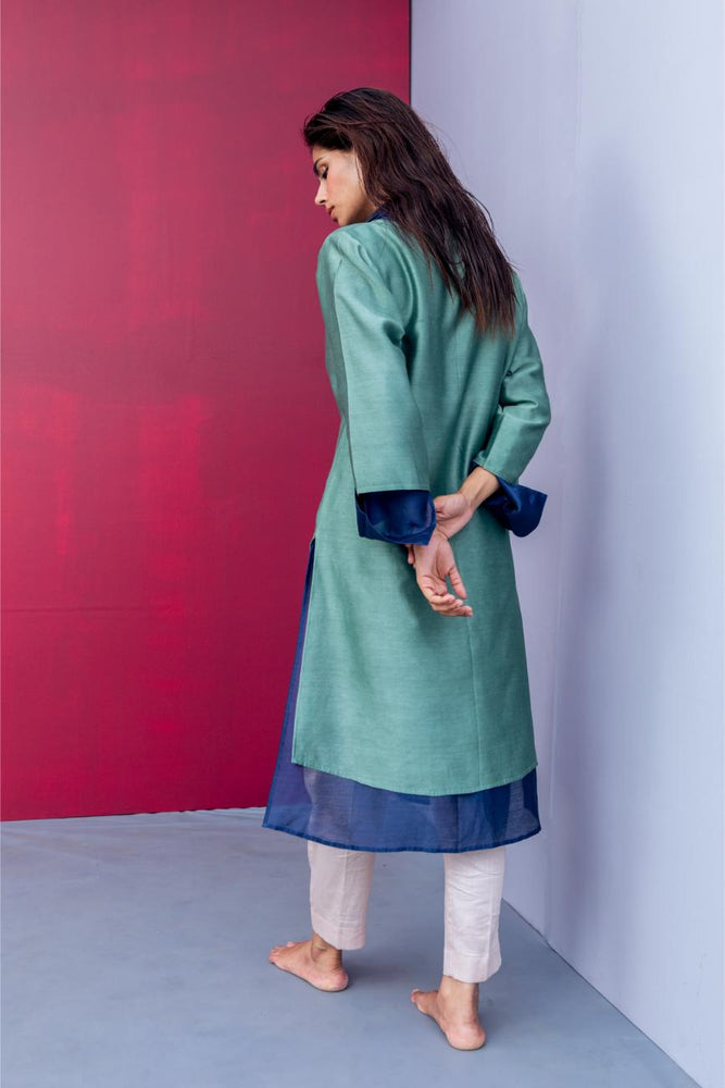 
                  
                    DAHLIA KURTA green blue
                  
                