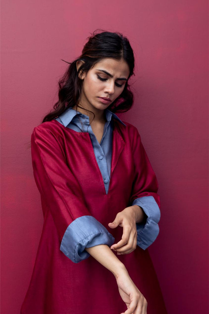 
                  
                    DAHLIA KURTA maroon navy
                  
                