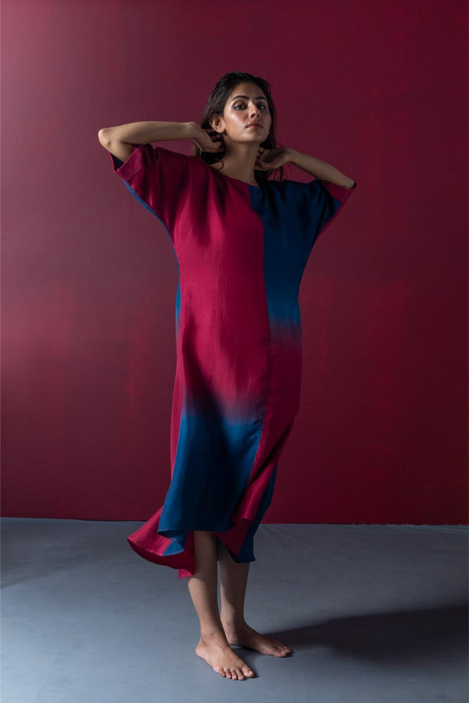 
                  
                    FREYA maroon navy
                  
                