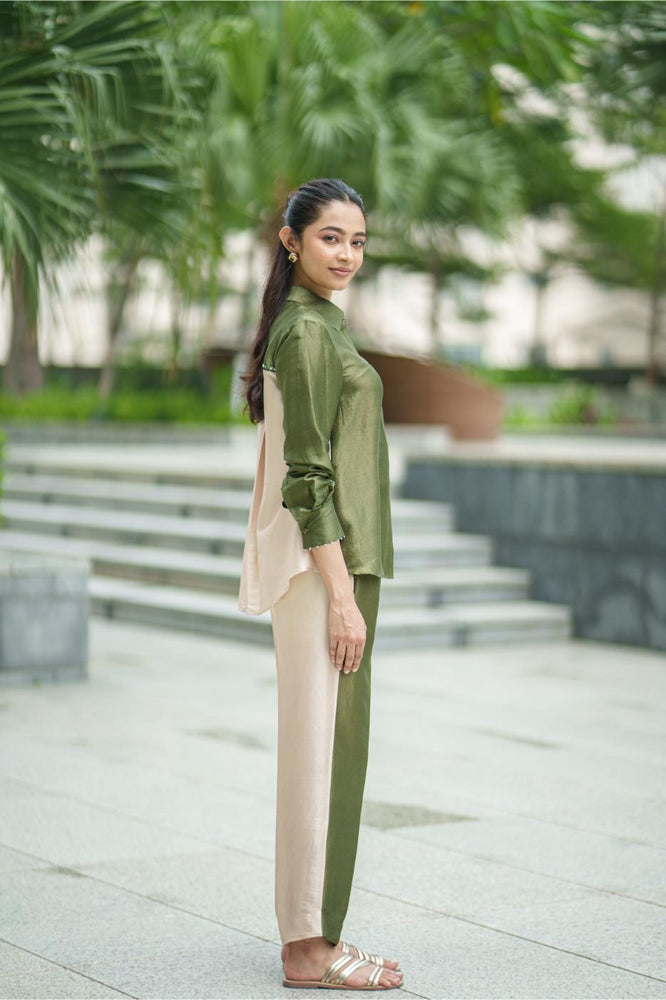 
                  
                    JASMINE SHIRT & PANT olive cream beige
                  
                