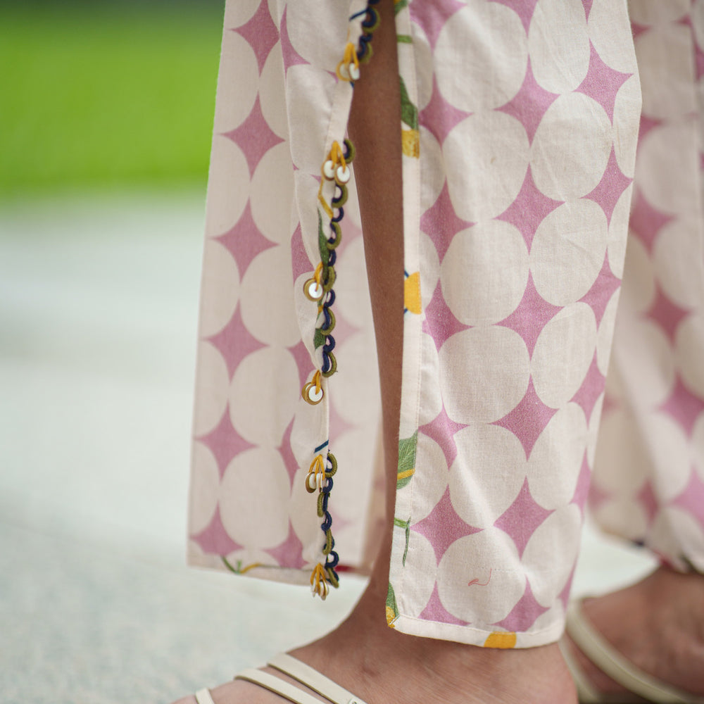 
                  
                    OS SHIRT & PANT cream geo sparkle
                  
                