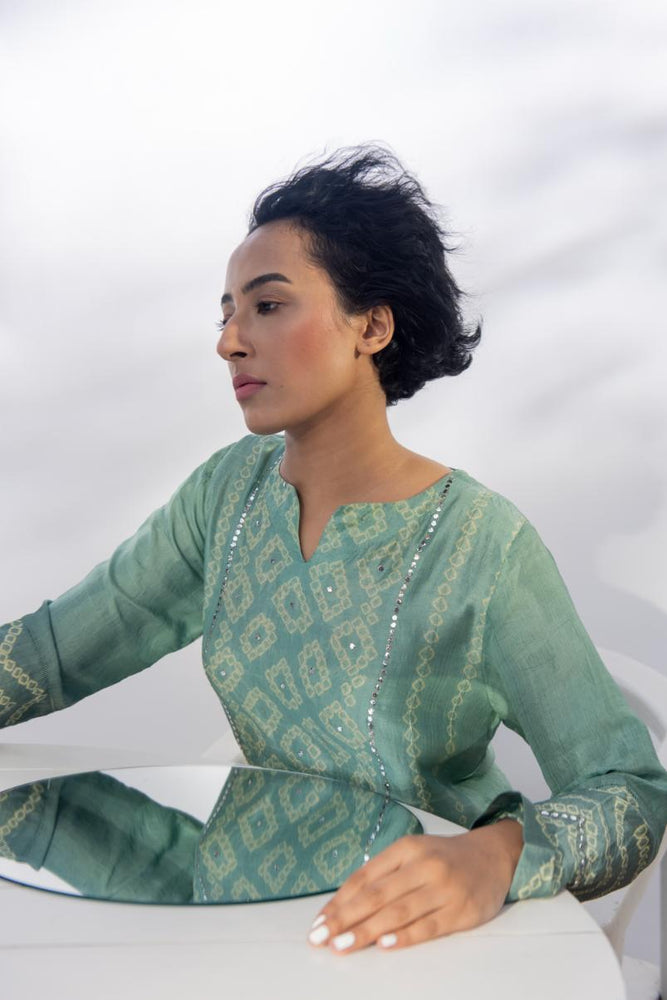 
                  
                    ROBYN KURTA jade
                  
                