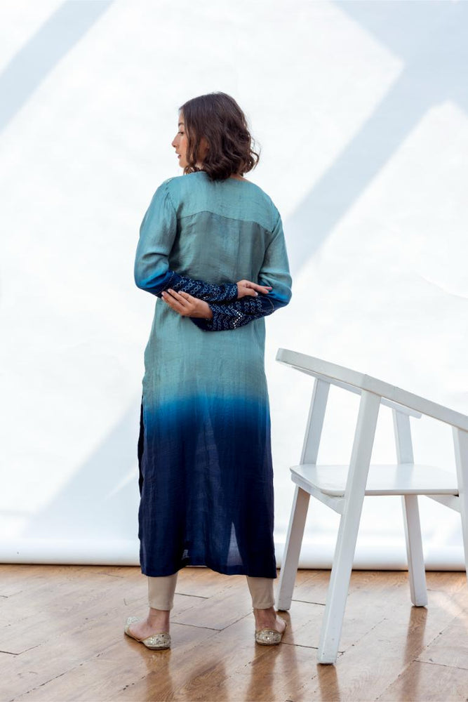 
                  
                    ROBYN KURTA peppermint navy
                  
                
