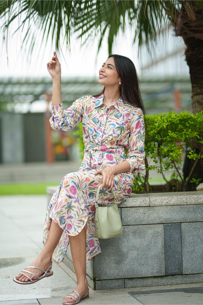 
                  
                    SILK TIE DRESS cream jaal
                  
                
