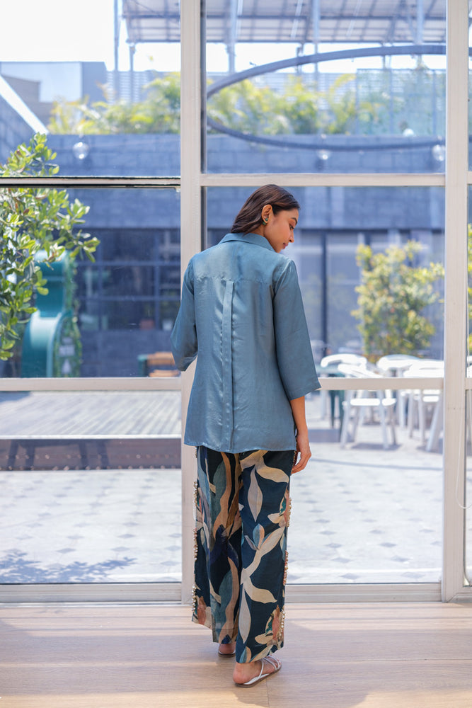
                  
                    SILK TIE TOP & PANT cobalt
                  
                