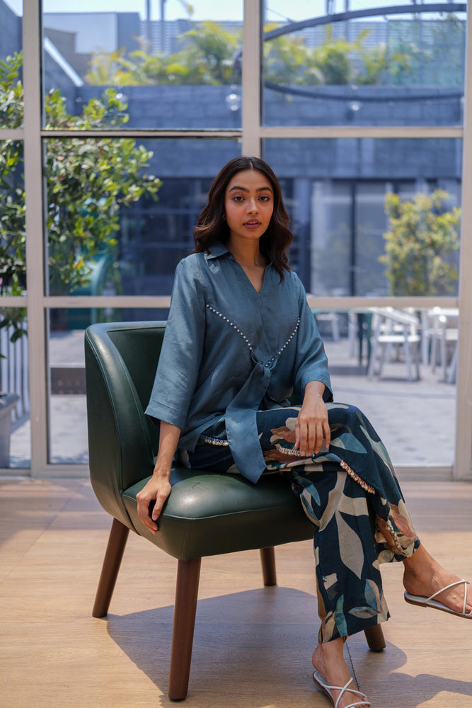 
                  
                    SILK TIE TOP & PANT cobalt
                  
                