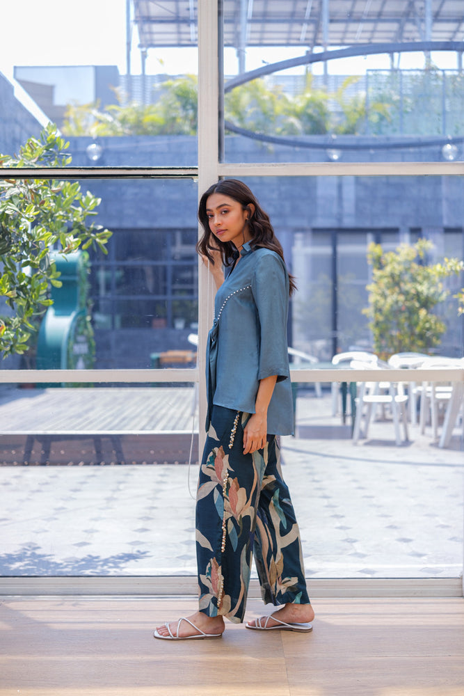 
                  
                    SILK TIE TOP & PANT cobalt
                  
                