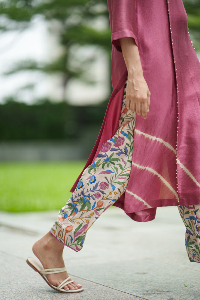 
                  
                    ANASTASIA TIE DYE KURTA SET pink cream jaal
                  
                
