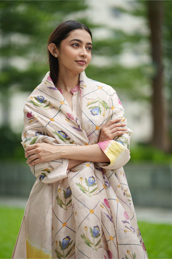 
                  
                    ORGANZA DUPATTA cream jaal
                  
                