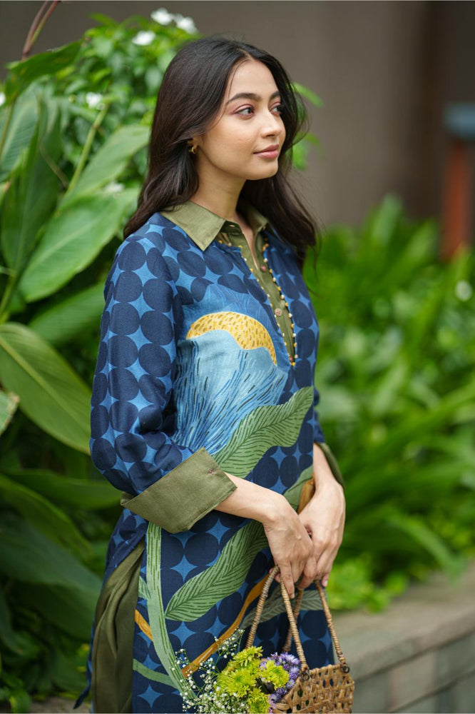 
                  
                    DAHLIA 2 LAYER KURTA placement blue olive
                  
                