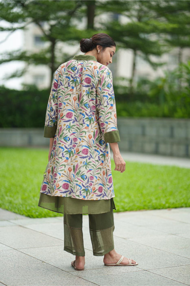 
                  
                    DAHLIA 2 LAYER KURTA cream jaal olive
                  
                