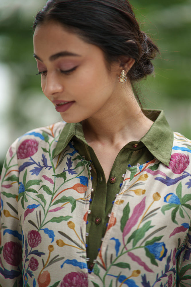 
                  
                    DAHLIA 2 LAYER KURTA & PANT cream jaal olive
                  
                