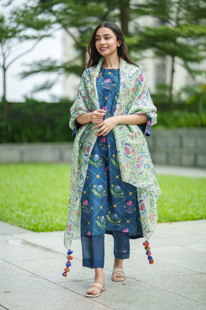 
                  
                    DAISY KURTA SET blue geo
                  
                