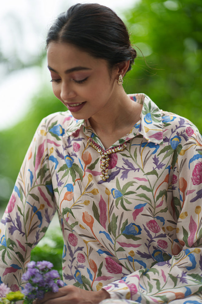
                  
                    IRIS KURTA & PANT cream jaal
                  
                