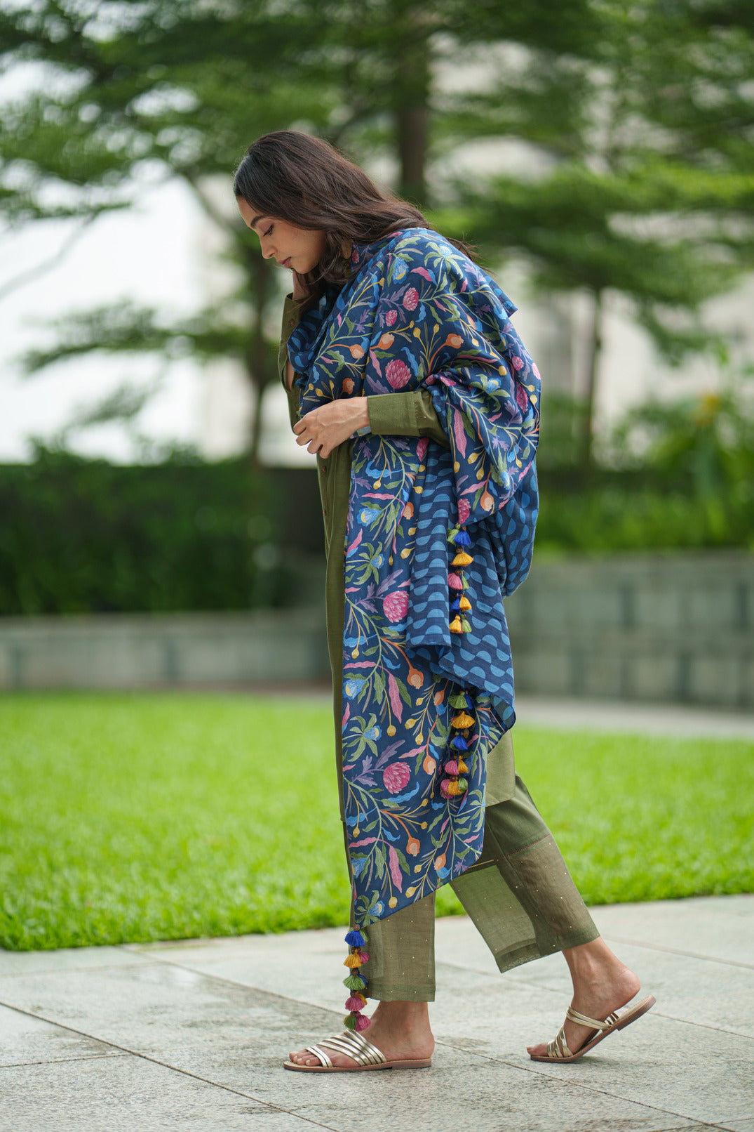 LAVENDER KURTA SET olive blue