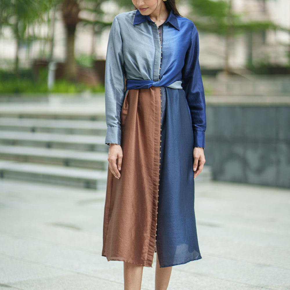 
                  
                    OL SILK TIE DRESS blue brown
                  
                