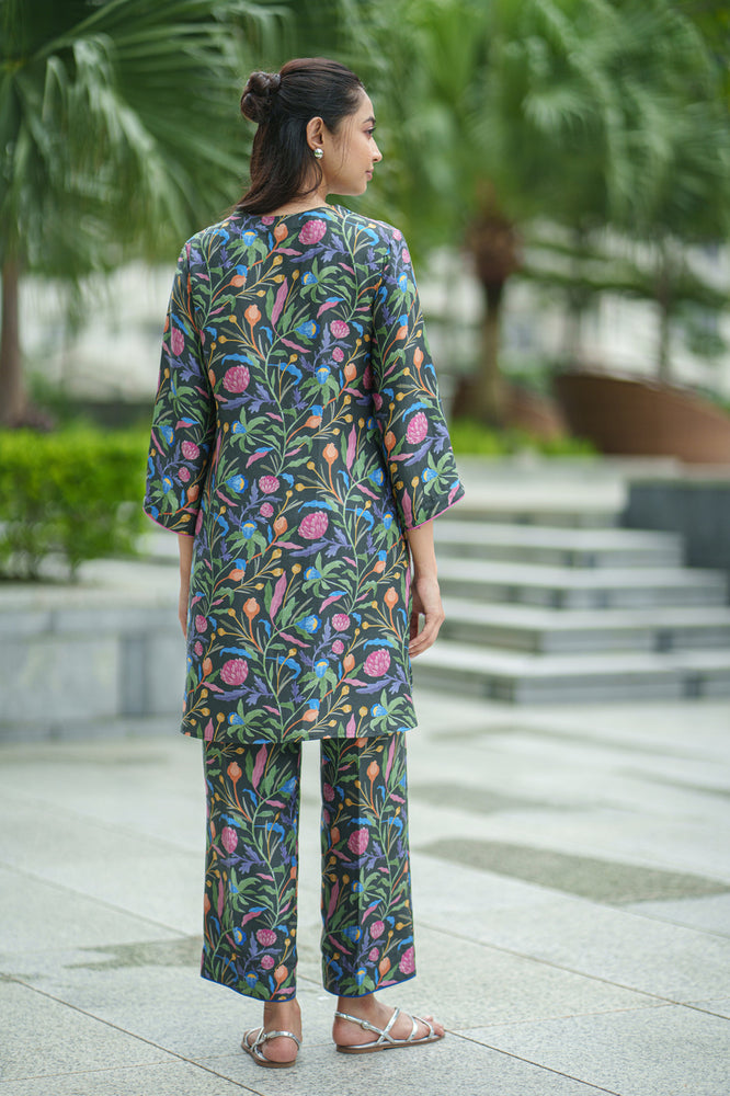 
                  
                    ROSE KURTA & PANT black jaal
                  
                