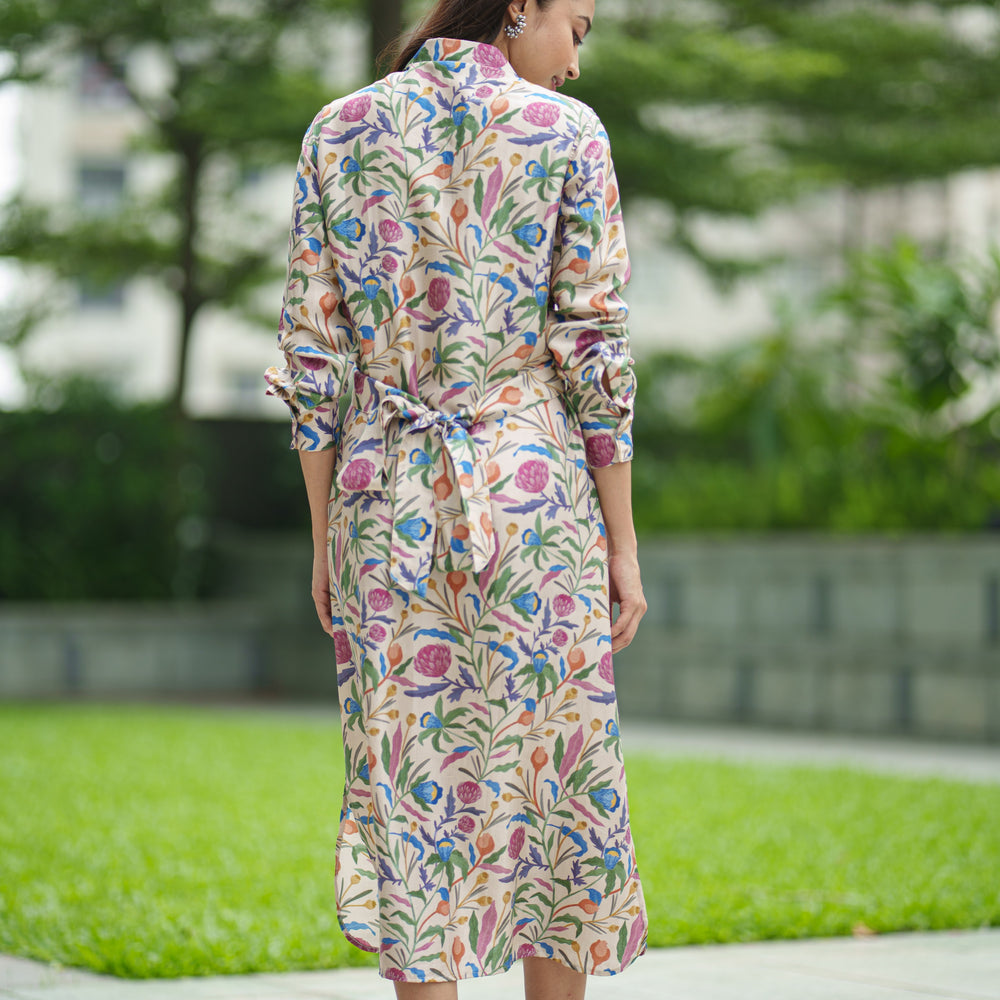 
                  
                    SILK TIE DRESS cream jaal
                  
                