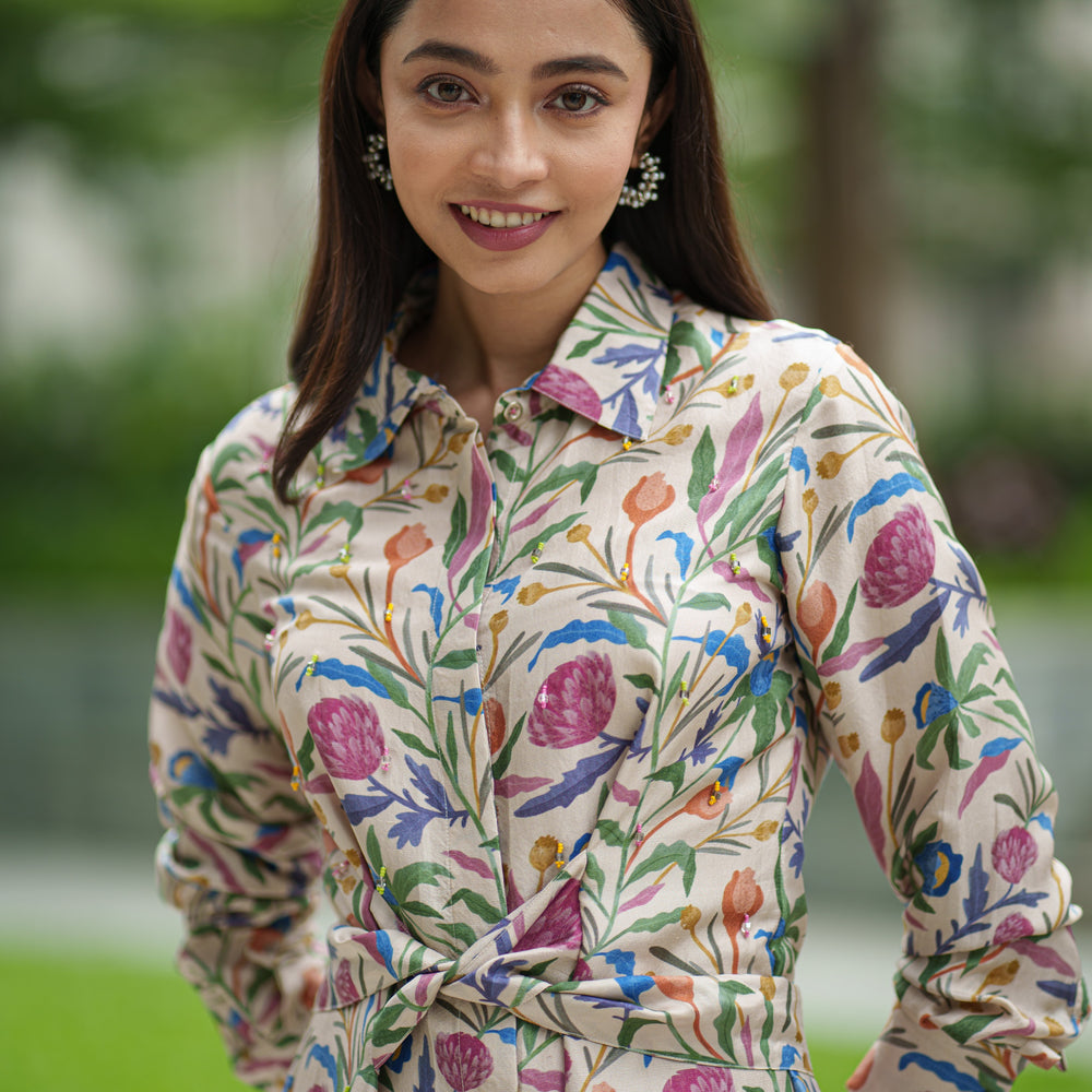 
                  
                    SILK TIE DRESS cream jaal
                  
                