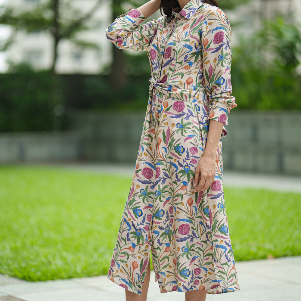 
                  
                    SILK TIE DRESS cream jaal
                  
                