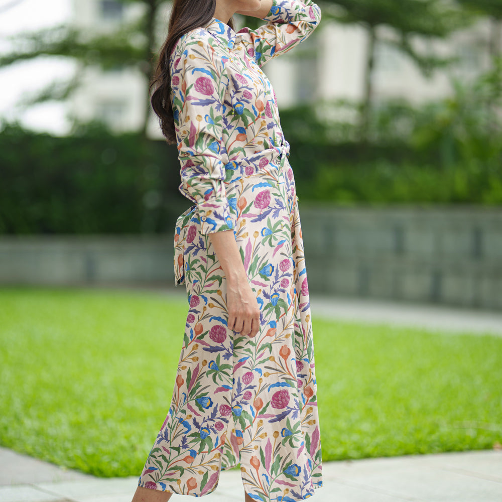 
                  
                    SILK TIE DRESS cream jaal
                  
                