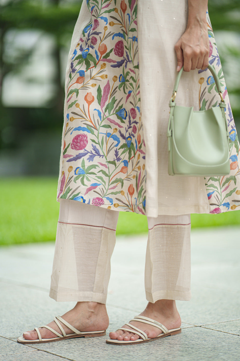 TULIP KURTA & SLIP cream jaal
